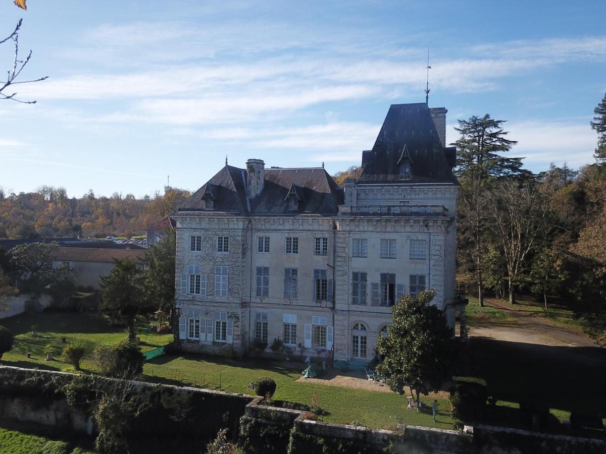 Chateau De Chasseneuil Sur Bonnieure Εξωτερικό φωτογραφία